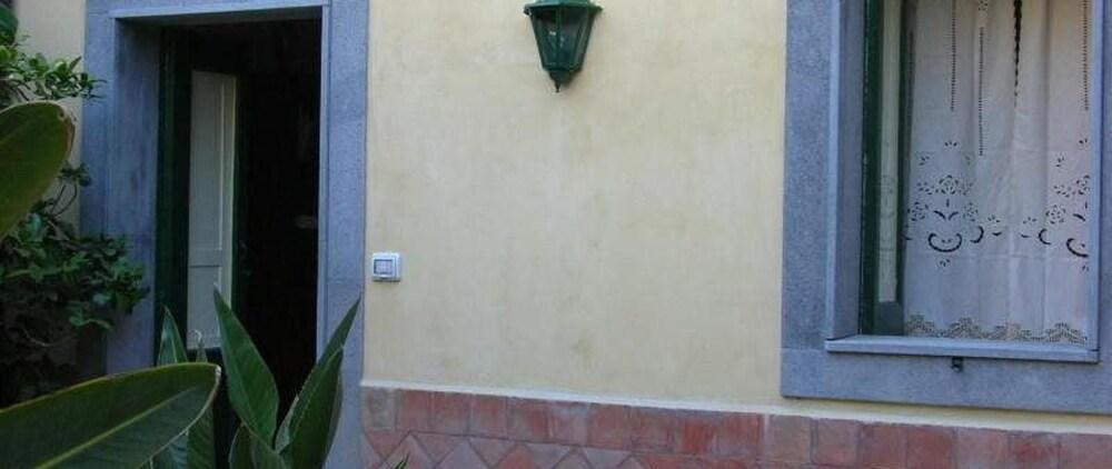 La Durlindana B&B Acireale Exterior foto